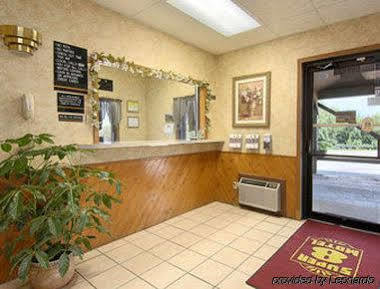 Hotel Super 8 By Wyndham Algona Esterno foto